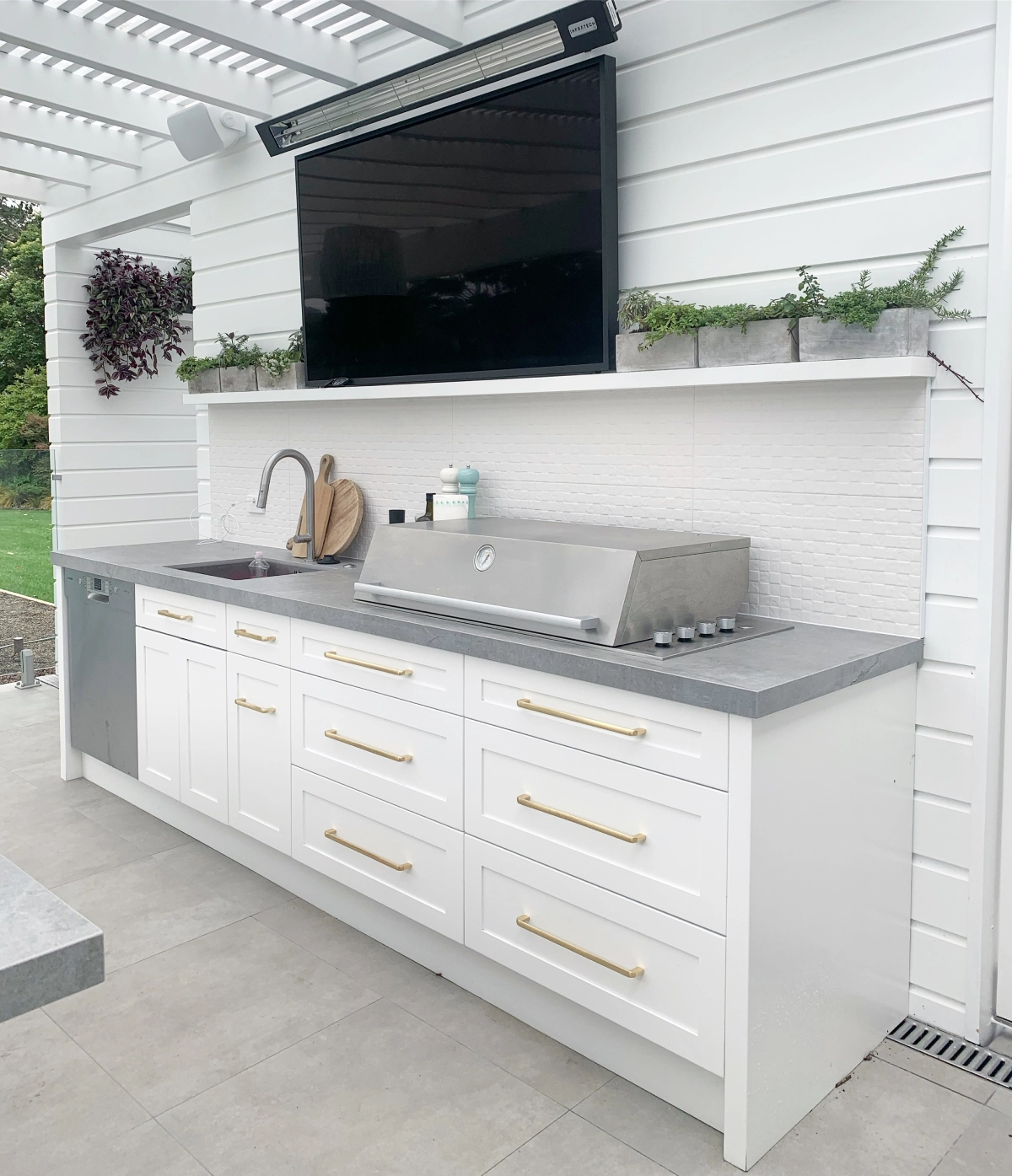 Small Kitchen Renovations in New Zealand: Maximising Space